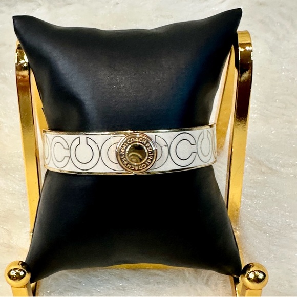 COACH BANGLE BRACELET - Picture 1 of 5